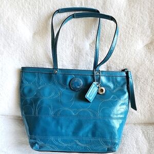 NWT Coach Teal Tote Purse